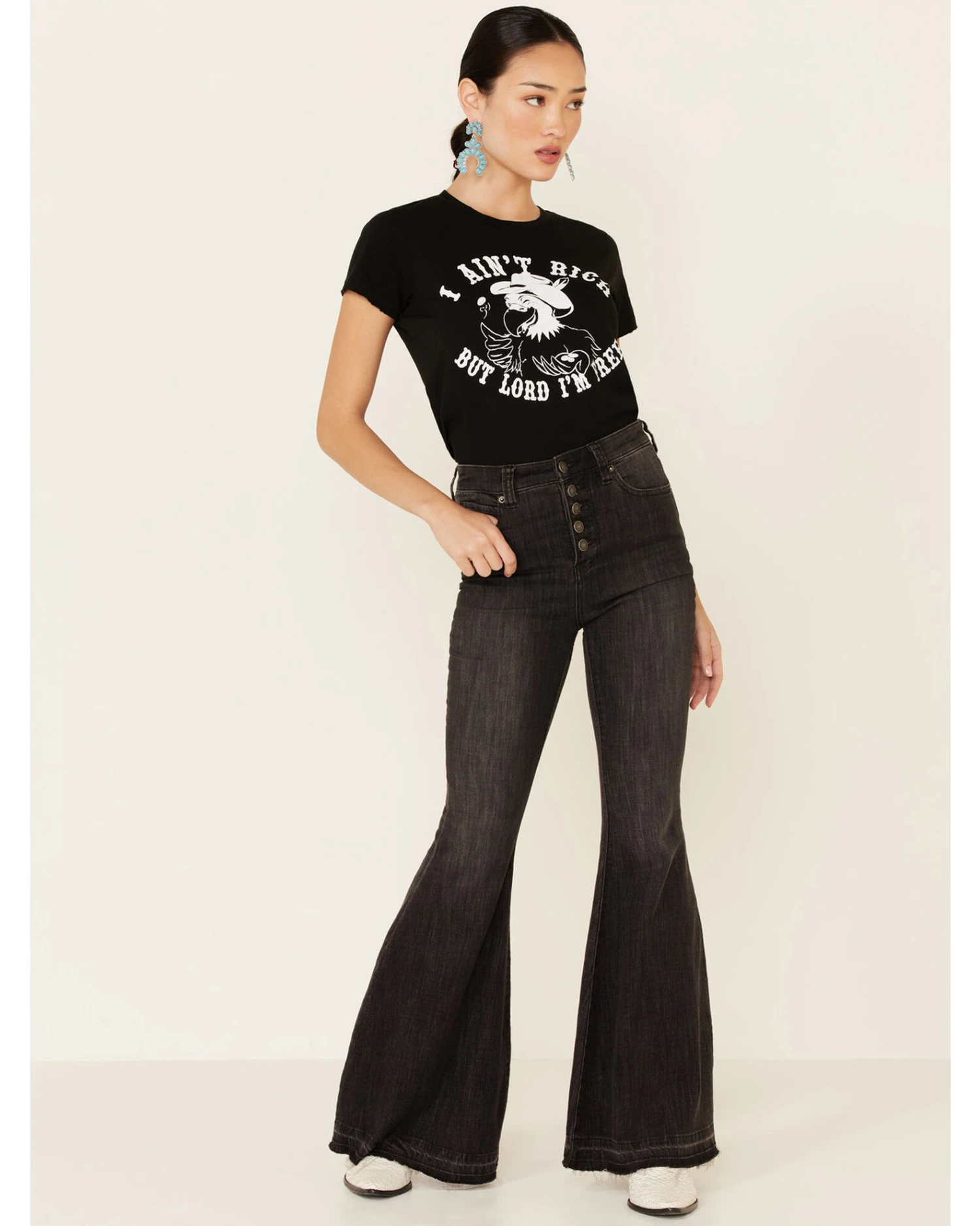 Bandit Brand Women's I Ain't Rich But Lord I'm Free Graphic Tee - Image 2