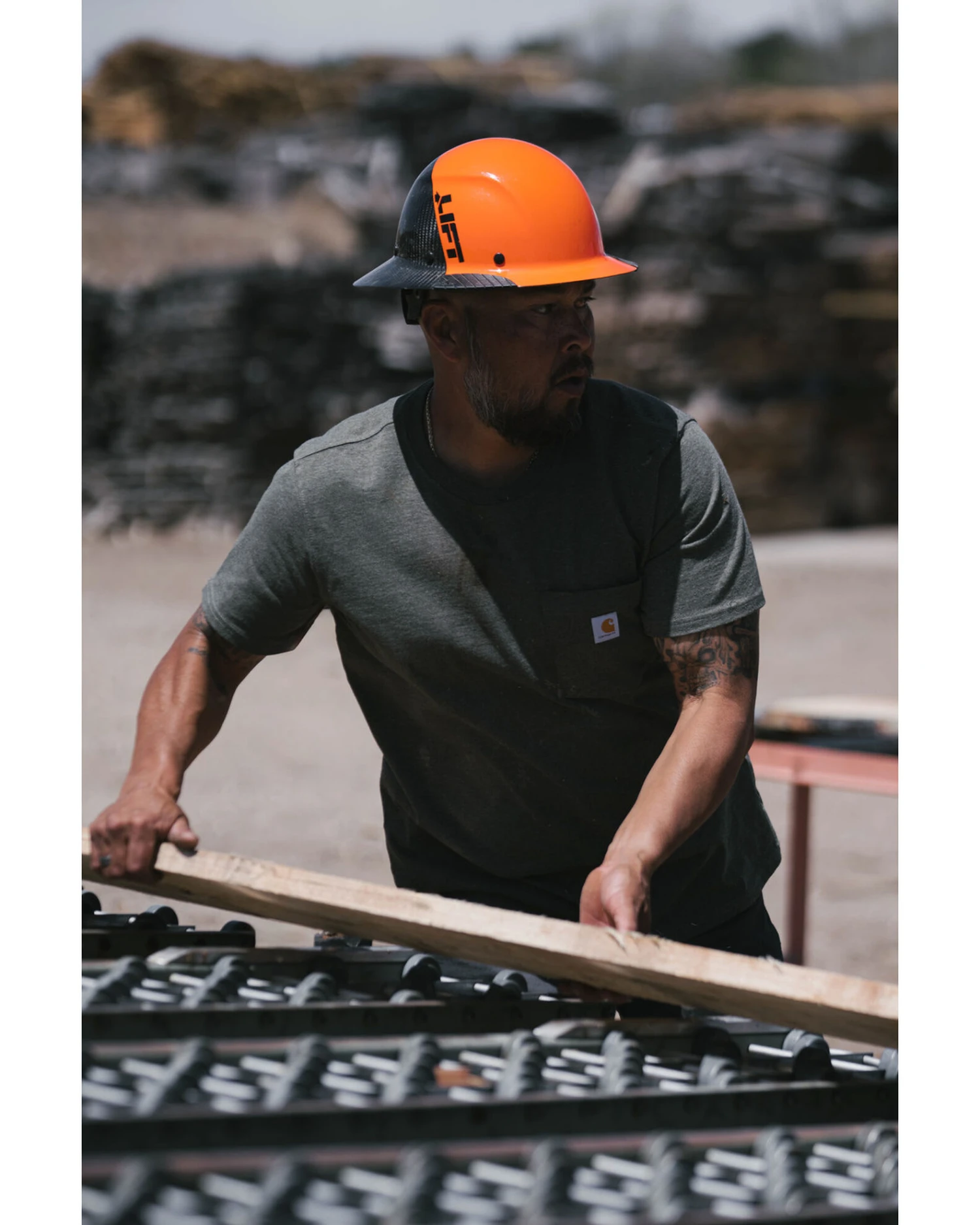 Carhartt Men's Force Relaxed Midweight Logo Pocket Work T-Shirt