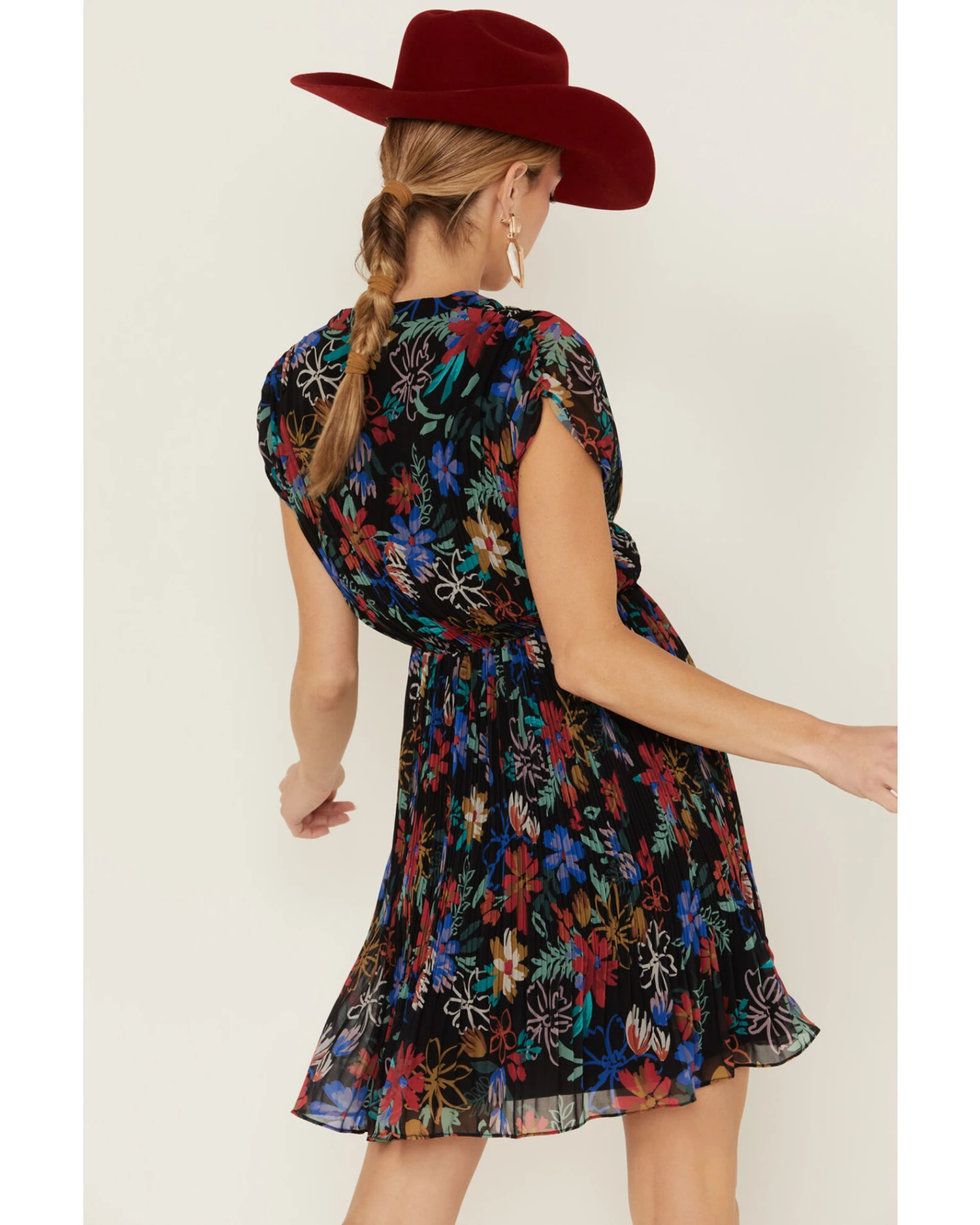 Molly Bracken Women's Floral Print Pleated Short Sleeve Dress - Image 3