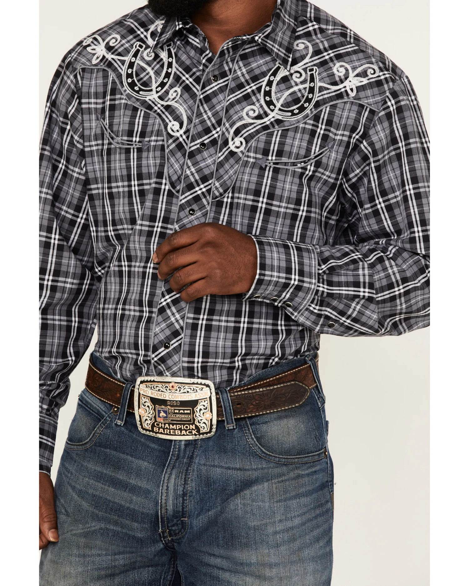 Roper Men's Embroidered Horseshoe Large Plaid Long Sleeve Snap Western Shirt - Image 3